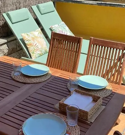 Casa Con Jardin Holiday home